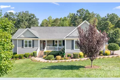 1928 Cordia Circle, Newton, NC 28658 - Photo 2