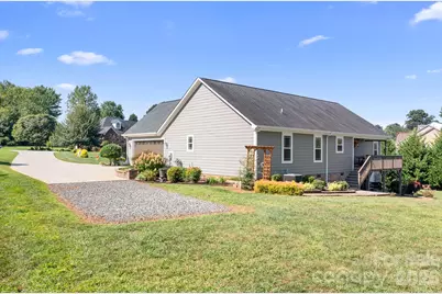 1928 Cordia Circle, Newton, NC 28658 - Photo 28