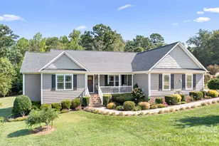1928 Cordia Cir, Newton, NC 28658 - Photo 1