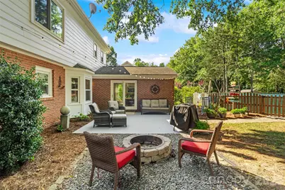 2010 Glendalough Lane, Matthews, NC 28105 - Photo 34