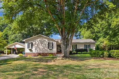 1647 Nottingham Court, Rock Hill, SC 29732 - Photo 2