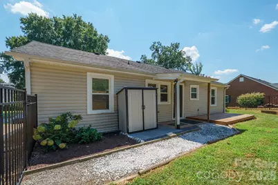 106 Cascade Street, Morganton, NC 28655 - Photo 4