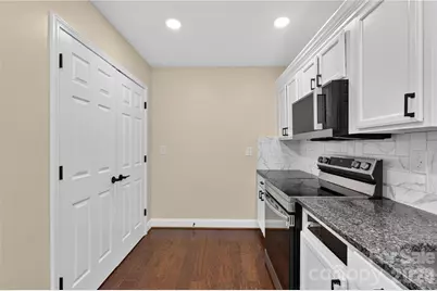 1428 Griers Grove Road, Charlotte, NC 28216 - Photo 16