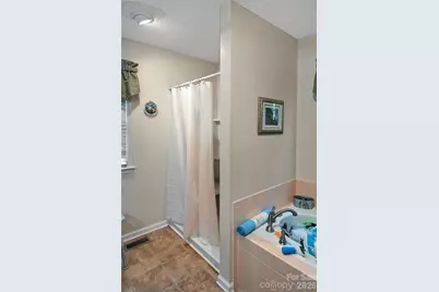 1861 Plaza Drive, Hickory, NC 28602 - Photo 18