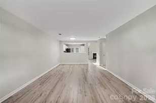 11907 Maria Ester Ct, Charlotte, NC 28277 - Photo 6