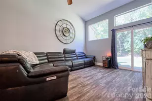 34 Old Post Rd, Lake Wylie, SC 29710 - Photo 16