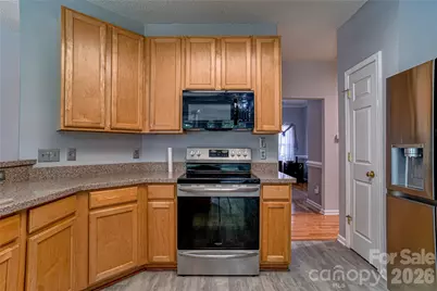 9612 Veronica Drive, Charlotte, NC 28215 - Photo 4