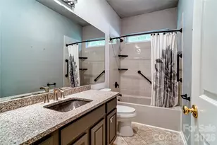 9612 Veronica Dr, Charlotte, NC 28215 - Photo 24