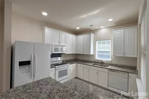 16914 Commons Creek Dr, Charlotte, NC 28277 - Photo 4