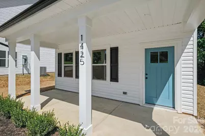 1425 23rd Avenue Place NE, Hickory, NC 28601 - Photo 2