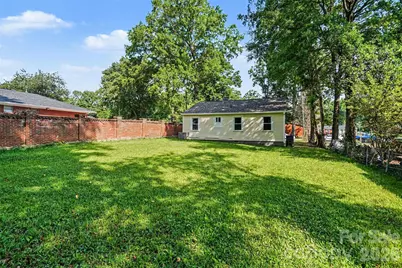3628 Michigan Avenue, Charlotte, NC 28215 - Photo 18