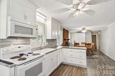 442 Patrick Road, Gastonia, NC 28056 - Photo 8