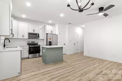 516 Carolyn Lane, Charlotte, NC 28213 - Photo 10