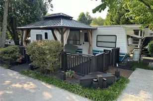 142 Cardinal Ave, New London, NC 28127 - Photo 2