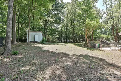 5121 Farm Pond Lane, Charlotte, NC 28212 - Photo 22