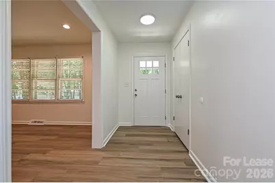 5121 Farm Pond Lane, Charlotte, NC 28212 - Photo 4