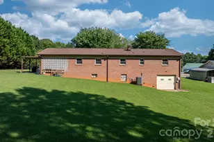 402 Dogwood Dr, Rhodhiss, NC 28667 - Photo 28