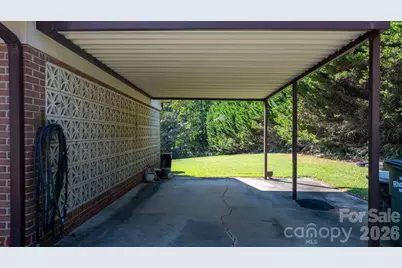 402 Dogwood Drive, Rhodhiss, NC 28601 - Photo 6
