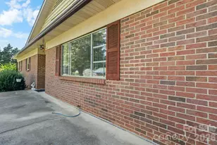 402 Dogwood Dr, Rhodhiss, NC 28667 - Photo 26