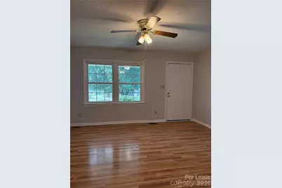 869 Crystal Springs Drive, Lincolnton, NC 28092 - Photo 2