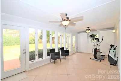 2409 Huntingtowne Farms Lane, Charlotte, NC 28210 - Photo 16