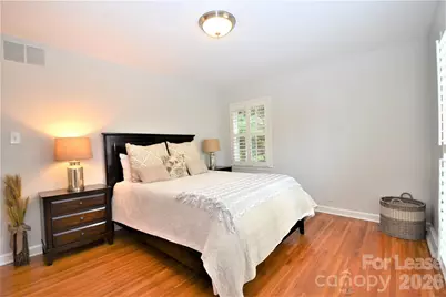 2409 Huntingtowne Farms Lane, Charlotte, NC 28210 - Photo 24