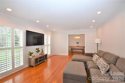 2409 Huntingtowne Farms Lane, Charlotte, NC 28210 - Photo 4