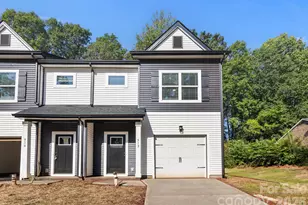 512 Carolyn Ln, Charlotte, NC 28213 - Photo 1