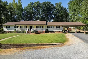 717 Pilgrim Forest Dr, Monroe, NC 28110 - Photo 1