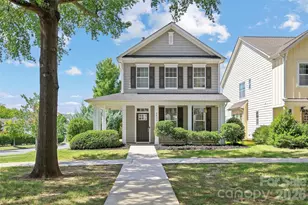 2411 Double Oaks Rd, Charlotte, NC 28206 - Photo 2