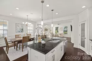 2411 Double Oaks Rd, Charlotte, NC 28206 - Photo 12