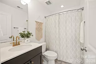 2411 Double Oaks Rd, Charlotte, NC 28206 - Photo 24