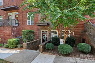 214 Harbour Pl Dr, Davidson, NC 28036 - Photo 2