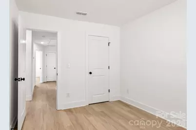 520 Carolyn Lane, Charlotte, NC 28213 - Photo 30