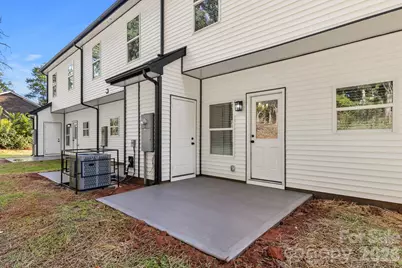 520 Carolyn Lane, Charlotte, NC 28213 - Photo 36