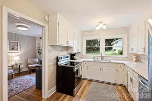 2816 Shamrock Dr, Charlotte, NC 28205 - Photo 18