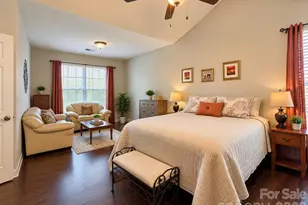 2444 Brathay Ct, Charlotte, NC 28269 - Photo 10
