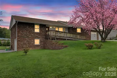230 Blythewood Drive, Hendersonville, NC 28792 - Photo 2