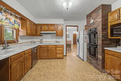 230 Blythewood Drive, Hendersonville, NC 28792 - Photo 20