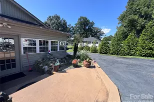 106 Myrtle St, Morganton, NC 28655 - Photo 30