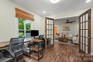 11538 Gelding Dr, Charlotte, NC 28215 - Photo 16