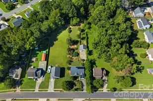 8721 Brookstead Meadow Ct, Charlotte, NC 28215 - Photo 44