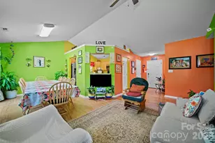 8721 Brookstead Meadow Ct, Charlotte, NC 28215 - Photo 6