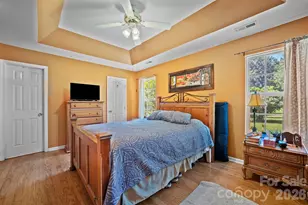 8721 Brookstead Meadow Ct, Charlotte, NC 28215 - Photo 22