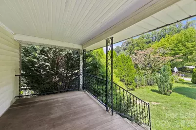 221 N Fork Road, Black Mountain, NC 28711 - Photo 2