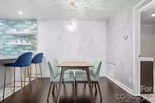 1612 Sharon Rd W, Charlotte, NC 28210 - Photo 10