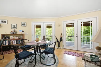 1332 Fairway Drive, Newton, NC 28658 - Photo 12