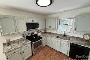 153 Locust Ct, Arden, NC 28704 - Photo 14