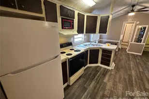 106 Deerfield Dr, New London, NC 28127 - Photo 10