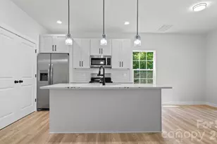 2519 Boulder Ln, Charlotte, NC 28269 - Photo 6